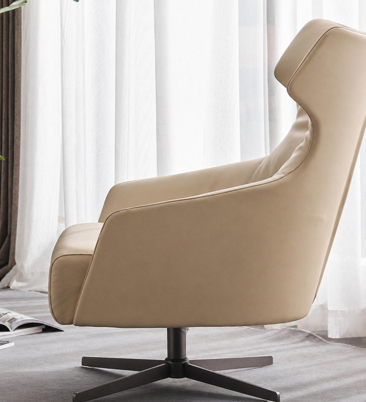 Monroe Microfiber Leather Lounge Chair