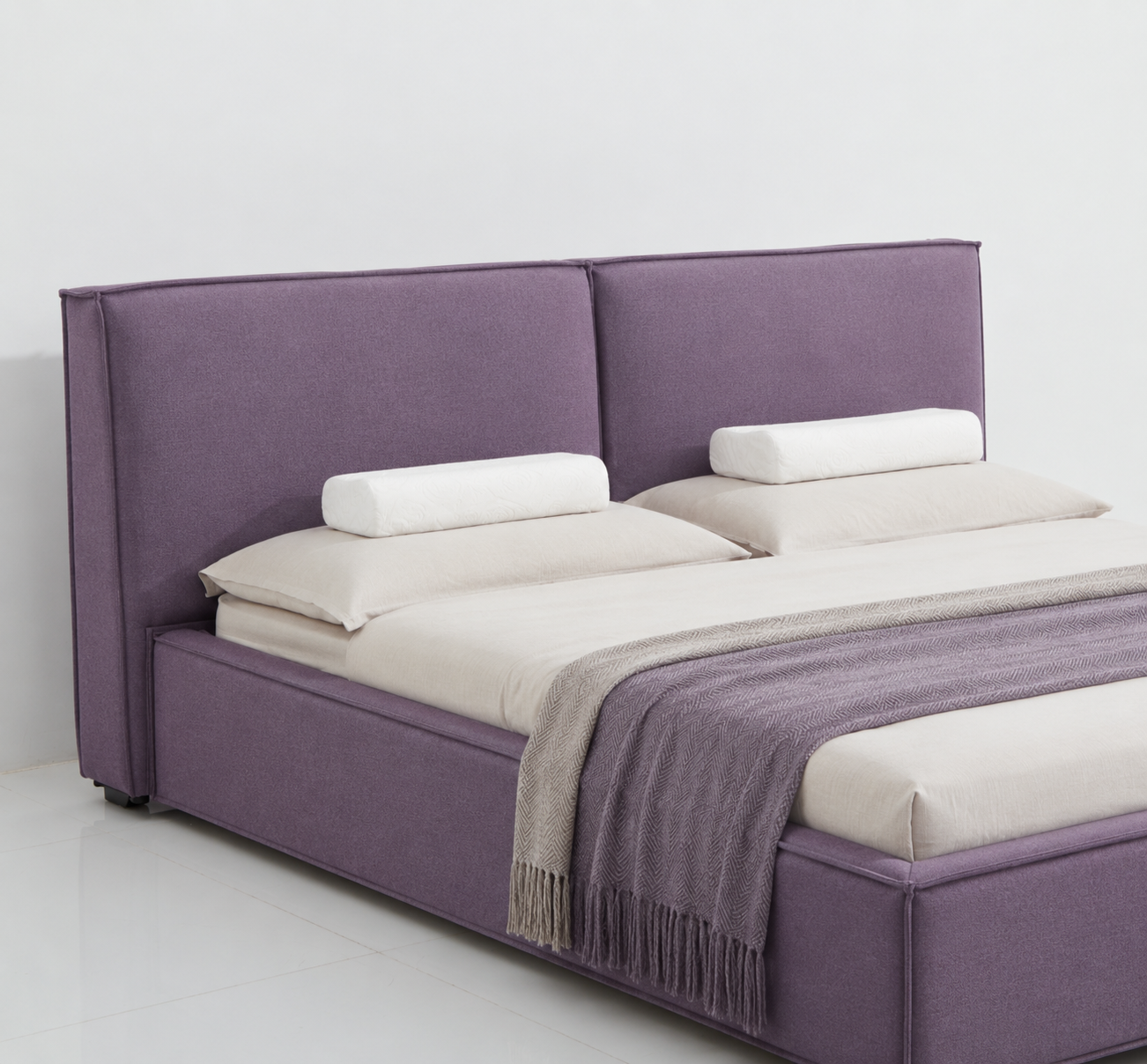 Everett Upholstered Bed